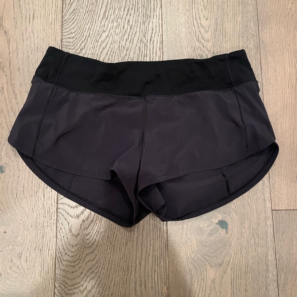 LULULEMON SPEED UP 2.5 INCH SHORTS